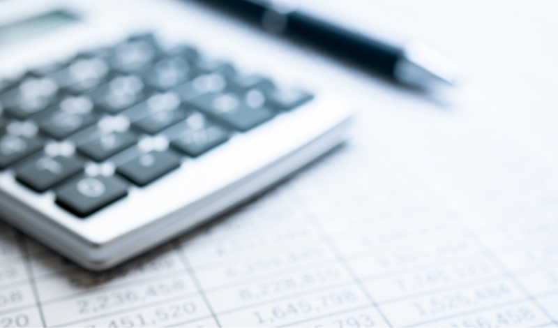 経理指導、記帳代行・給与計算代行・年末調整を当事務所に依頼するメリット